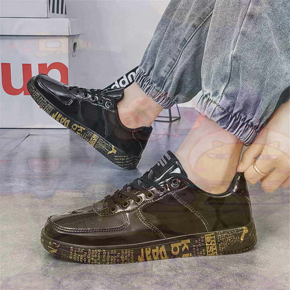 Round Foot Size 45 Sneakers Wh - огляд і ціна Men Formal Wear Sale